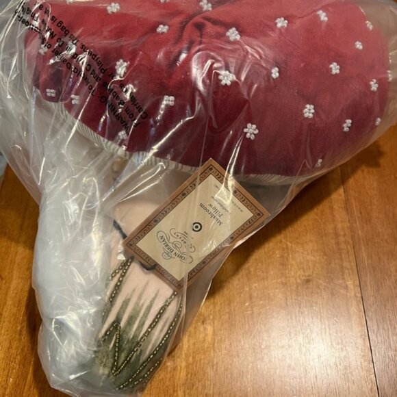 John Derian Mushroom Pillow NWT - Picture 2 of 2